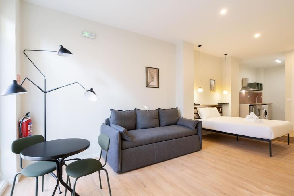 Ideal Flat For 2 Pax -F Fpo1 Madrid Kültér fotó
